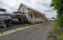 16 Bethune Street, Alexandria, NY 13607