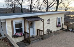142 Vision Drive, Camdenton, MO 65020