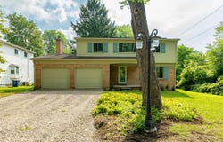 2709 Kimberley Road, Ann Arbor, MI 48104