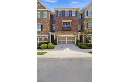 917 Dumaine Trace, Atlanta, GA 30328