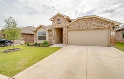 512 Bronze Circle E, Springtown, TX 76082