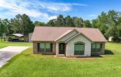 375 CR 717, Buna, TX 77612