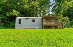 200 SE Carol Joyce Dr, DALTON, GA 30721
