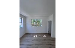 950 79th Ter, Miami Beach, FL 33141