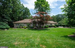 1015 STONEBRIDGE ROAD, AMBLER, PA 19002
