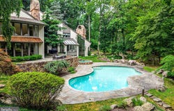 352 POND VIEW ROAD, DEVON, PA 19333