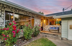 372 INSEL RD, Woodland, WA 98674