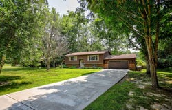 09272 Riverbend Drive, South Haven, MI 49090
