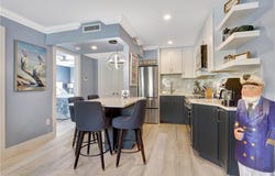 1295 Gulf Shore, NAPLES, FL 34102