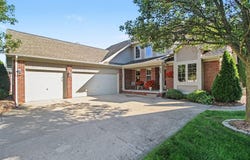 19919 Dovetail Drive, Brownstown, MI 48183