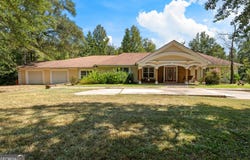 475 Hammett Circle, Hogansville, GA 30230