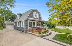 403 N Helen Avenue, Rochester, MI 48307