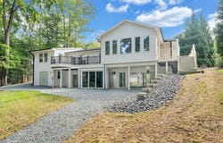 320 Fingerlake Rd, Penhook, VA 24137