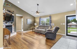 327 S Fowler St, Clinton, TN 37716