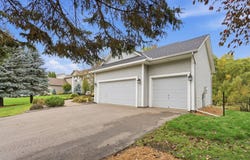 16130 39th Place N, Plymouth, MN 55446