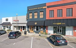 318 Front Street, Laurel, MS 39440