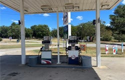 109 N Broadway ST, Hartford, AR 72938