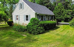 77 W River Road, Waterville, ME 04901