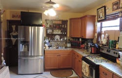 7835 SW 17th St, Miami, FL 33155
