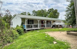 6698 State HWY 2, Olive Hill, KY 41164