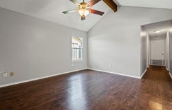 1002 Cresswell DR, Pflugerville, TX 78660