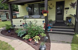 324 E White St, Ely, MN 55731-0000