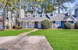 2609 COUNTRY, Conyers, GA 30013