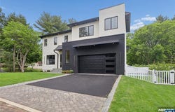 1 Bancroft Place, Cresskill, NJ 07626