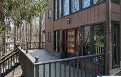 3206 Stonehenge Drive, East Stroudsburg, PA 18301