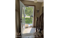 2611 Renfrew Way, Lansing, MI 48911