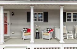 23 Chamberlain Way, Kennebunk, ME 04043