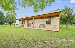 1256 Kentucky Town Road, Whitewright, TX 75491