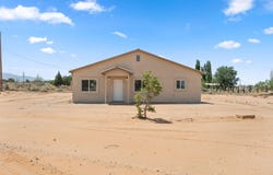 4 RINCON Court, Los Lunas, NM 87031