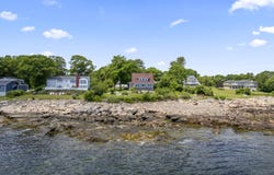 4 Hamlin Place, York, ME 03909