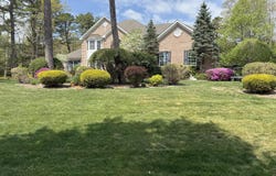 28 Saint Mary Avenue, Manahawkin, NJ 08050