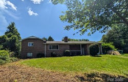 59 Poteat Street, Fletcher, NC 28732