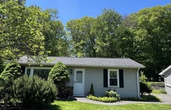 60 Sherry Lane, New Milford, CT 06776