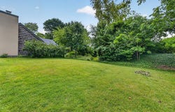 152 Lakefield Ct, Wind Point, WI 53402
