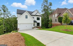 29 Creekview, Cartersville, GA 30120