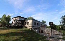 10792 N 600 E, DeMotte, IN 46310