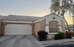 1260 S LINDSAY Road, Mesa, AZ 85204