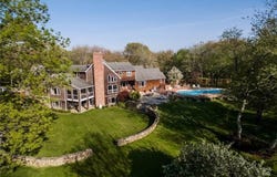 77 Pond Shore Drive, Charlestown, RI 02813