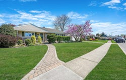 1 Elizabeth Drive, Bethpage, NY 11714