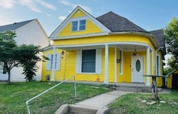2417 Olive Street, St Joseph, MO 64507
