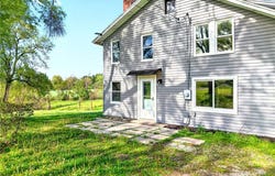 127 Rose Rd, Mount Pleasant, PA 15666
