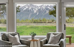 330 E SAGEBRUSH Drive, Jackson, WY 83001