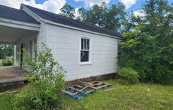 612 S Piedmont Street, Westminster, SC 29693