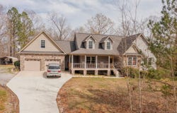 524 E Teems Road, Ringgold, GA 30736