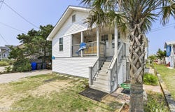 805 Carolina Beach Avenue N, Carolina Beach, NC 28428