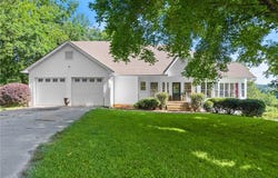 122 Tritt Road, Dahlonega, GA 30533
